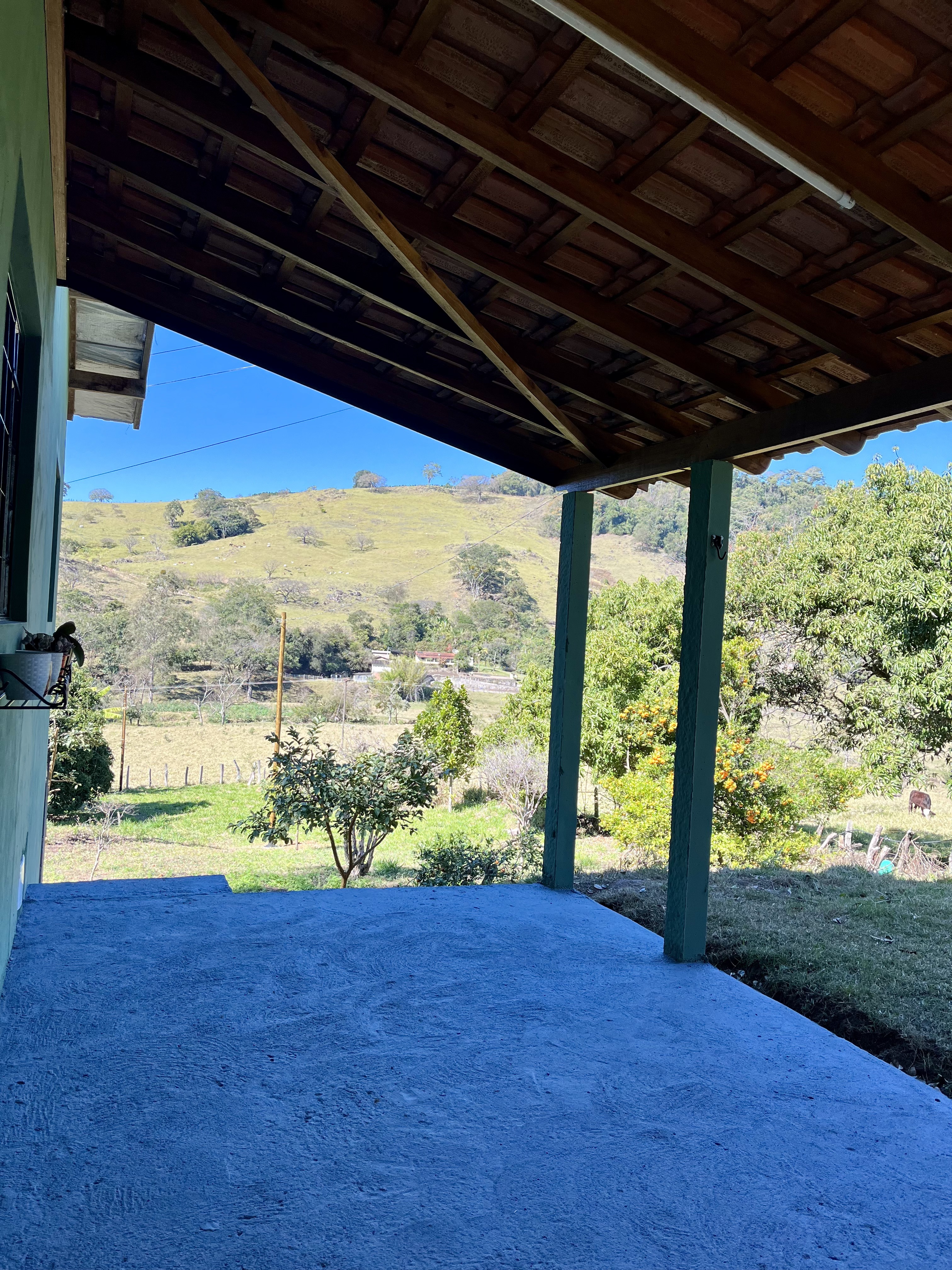 Vista das montanhas a partir da varanda